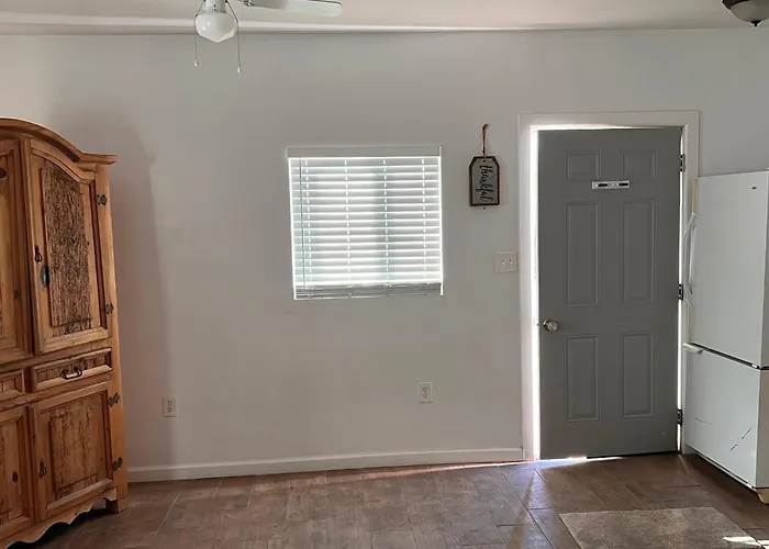 Downtown Private Guest house