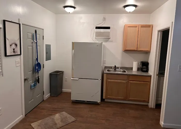 Guest house Downtown Private 3*